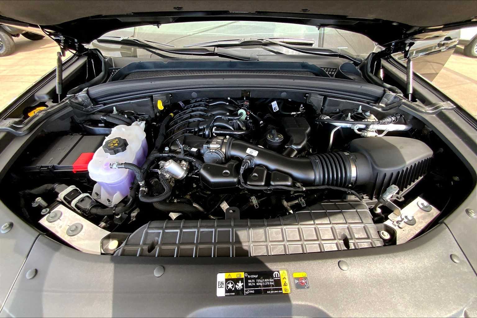 2025 Jeep Grand Cherokee Limited photo 15
