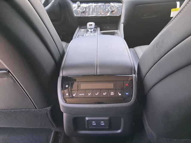 2026 Infiniti QX60 Luxe photo 23