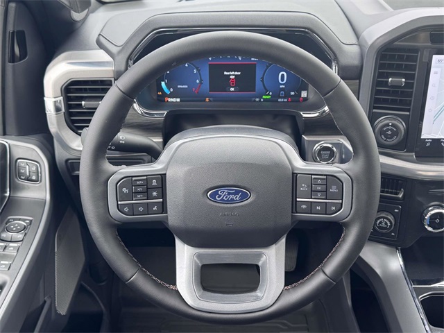 2025 Ford F-150 Lariat photo 17