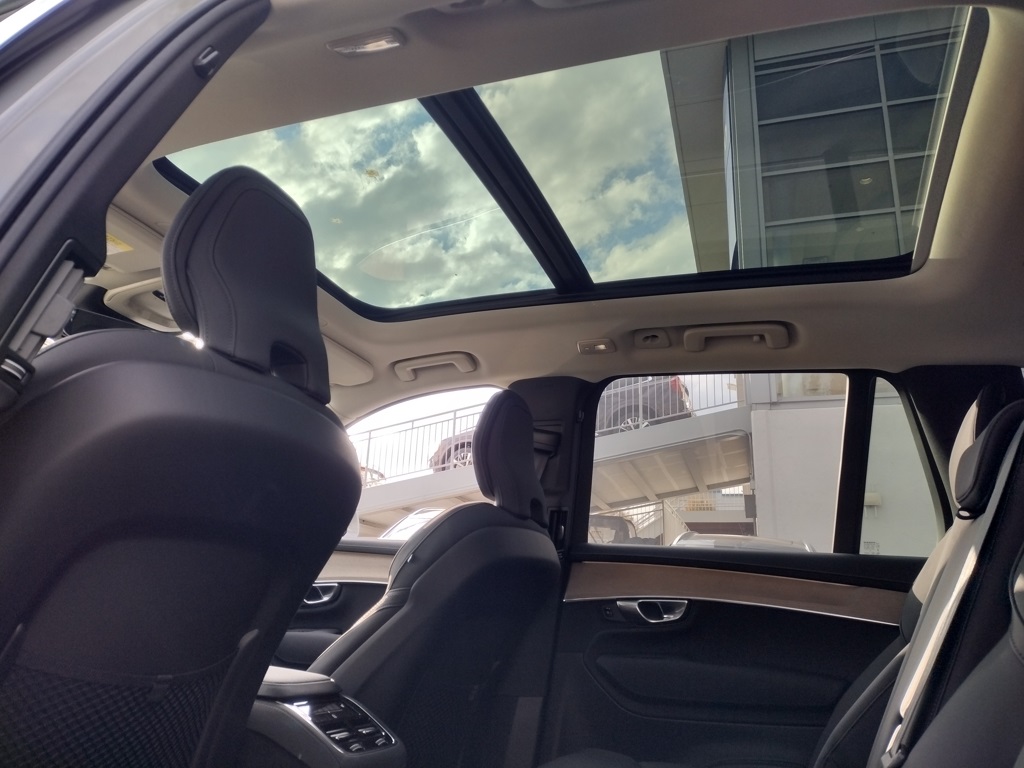 2026 VOLVO XC90 - Image 20