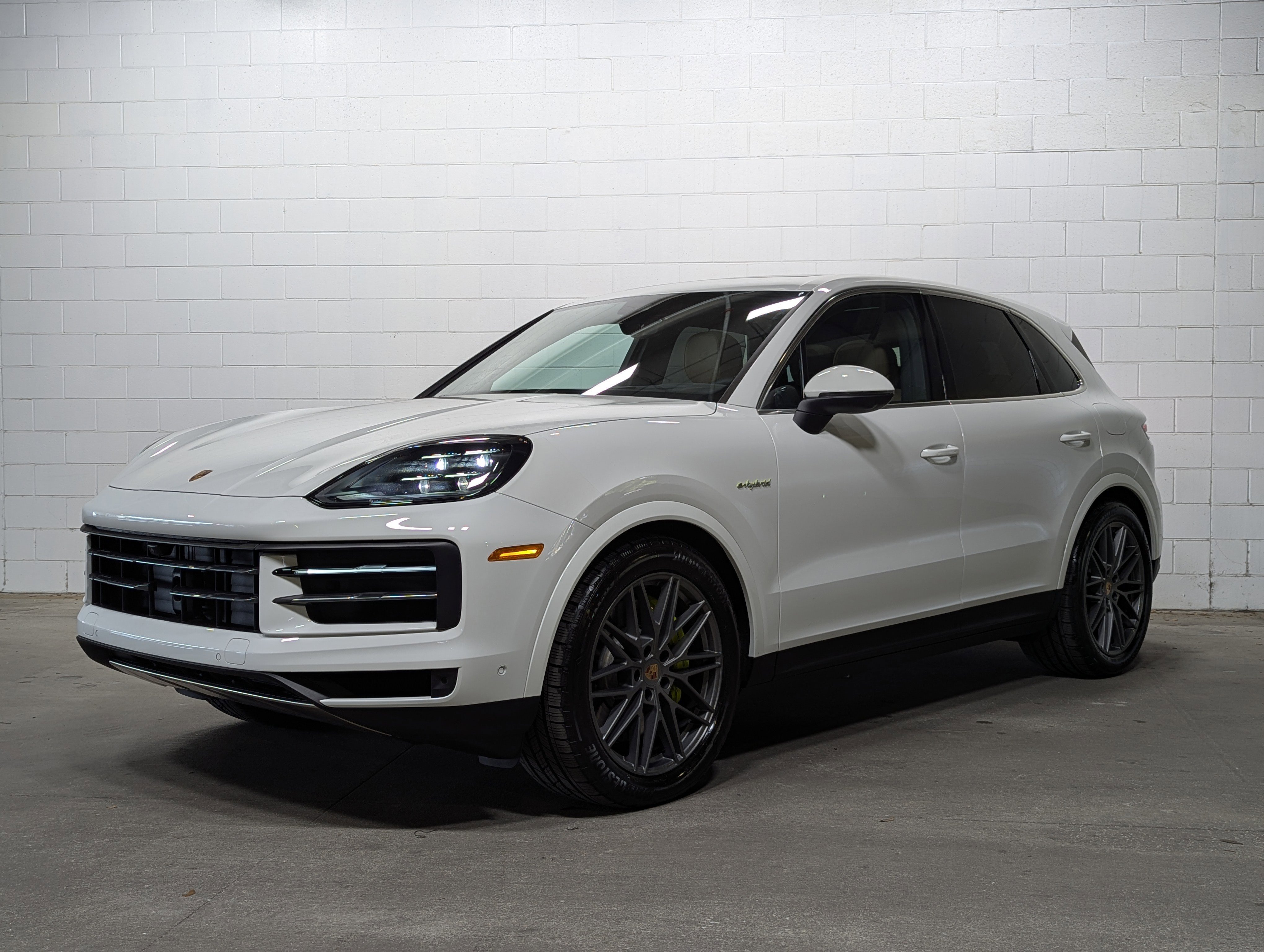 2025 Porsche Cayenne S E-Hybrid