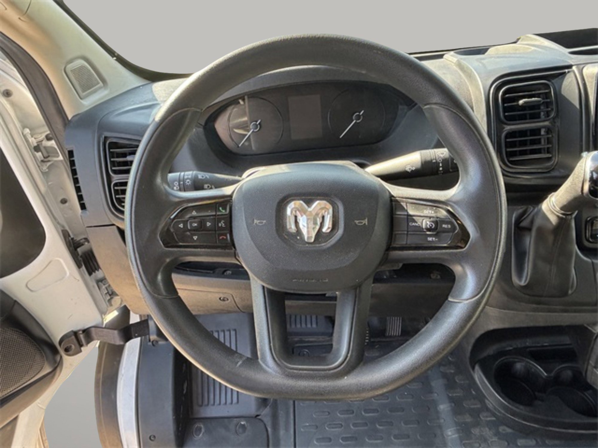 2023 Ram ProMaster 2500 photo 9