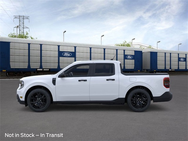 2025 Ford Maverick XLT photo 2