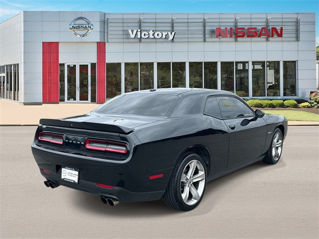 2018 Dodge Challenger R/T photo 3
