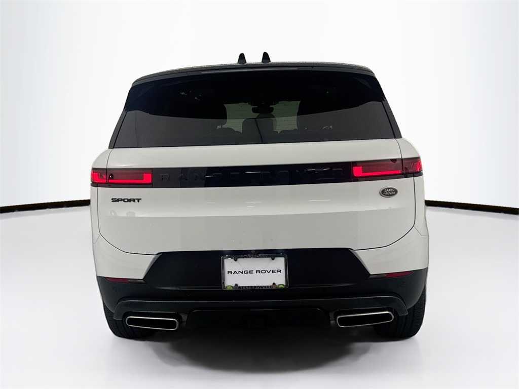 2023 Land Rover Range Rover Sport SE photo 2