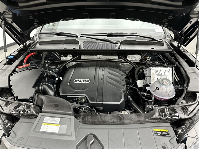 2025 Audi Q5 45 S line Premium Plus photo 17