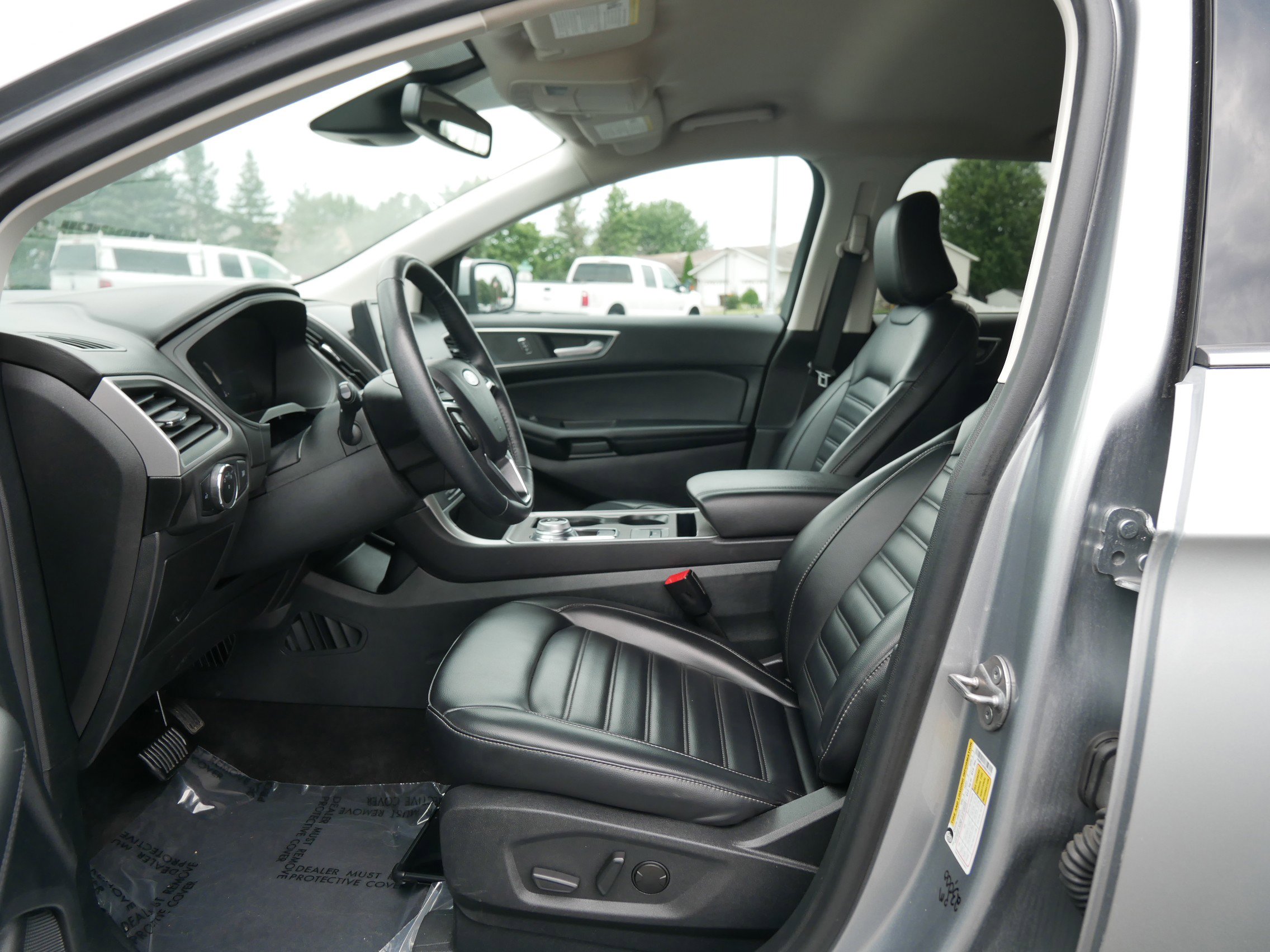 2024 Ford Edge SEL photo 10