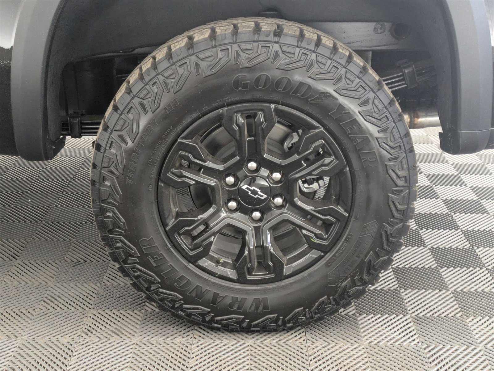 2025 Chevrolet Silverado 1500 ZR2 photo 14