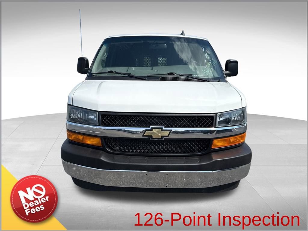 2023 Chevrolet Express Cargo 2500 photo 2