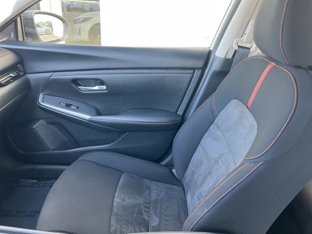 2024 Nissan Sentra SR photo 4