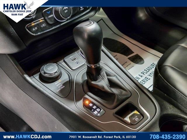 2022 JEEP CHEROKEE - Image 23