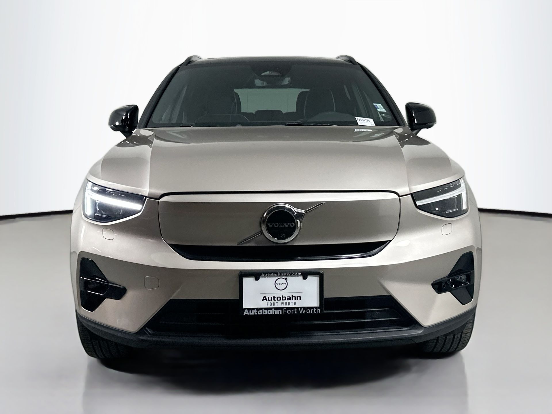 Used 2023 Volvo XC40 Ultimate with VIN YV4ED3UM0P2051776 for sale in Fort Worth, TX