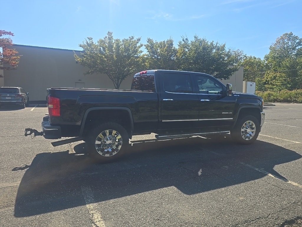 2015 Gmc Sierra 2500 HD SLT photo 2