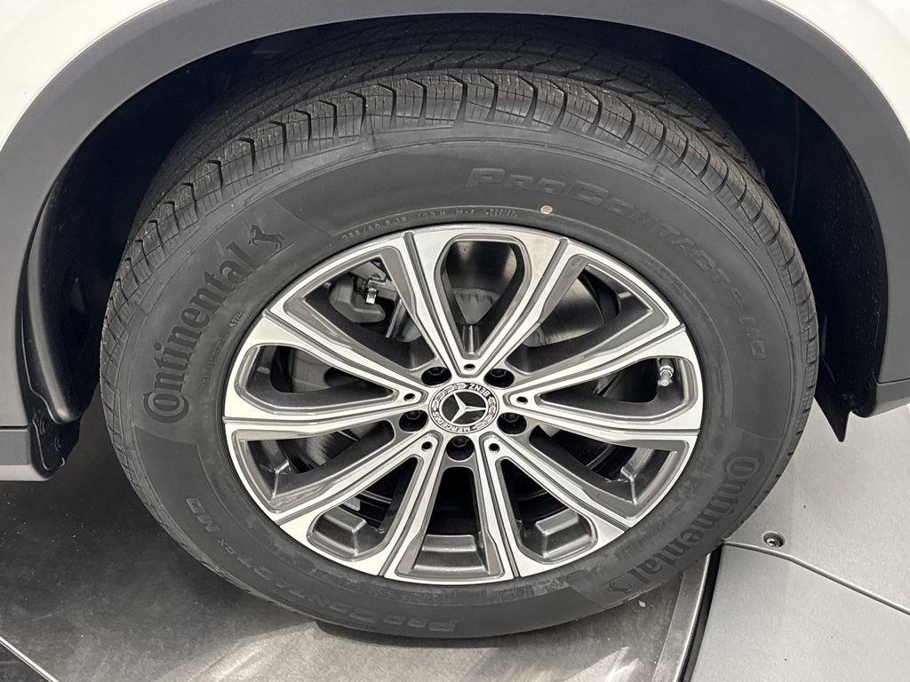 2026 Mercedes Benz GLC 300 4MATIC photo 13
