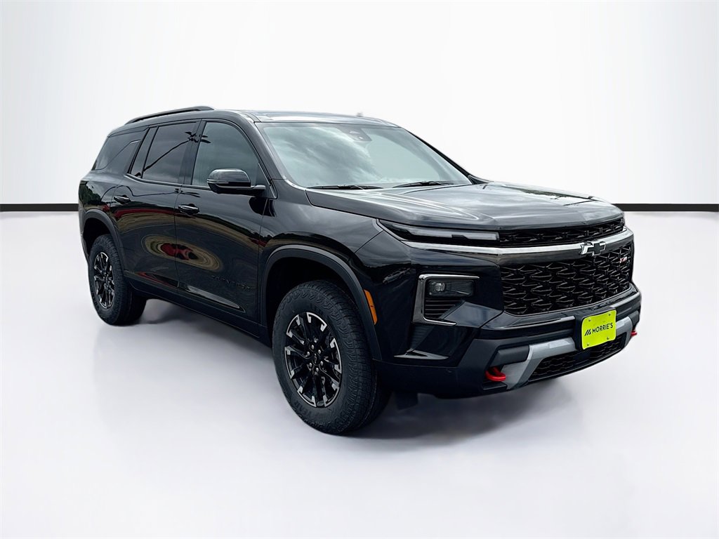 2026 Chevrolet Traverse Z71 photo 3