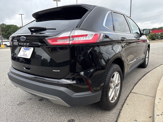 2024 Ford Edge SEL photo 7