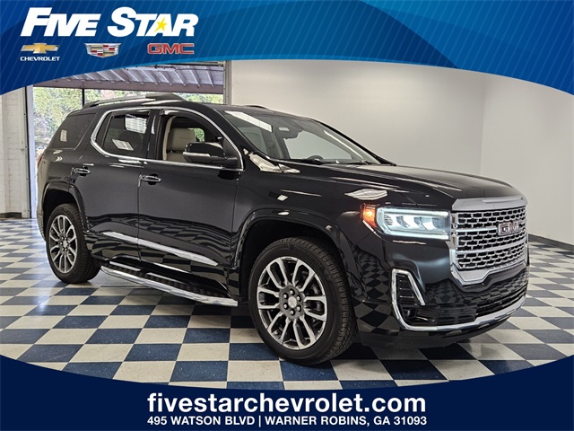 2022 GMC Acadia Denali's photo