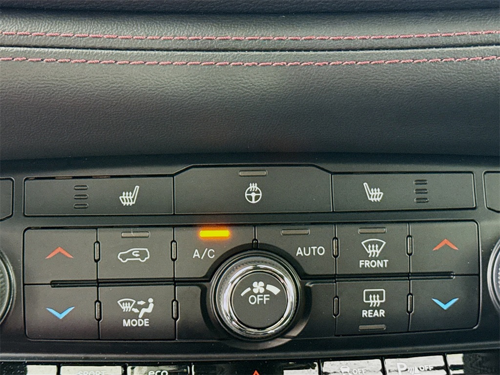 2022 Dodge Durango R/T photo 22