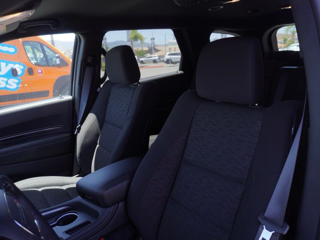 New 2024 Octane Red Pearl-Coat Exterior Paint Dodge SXT Blacktop image 21