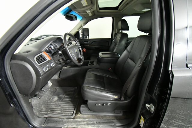 2008 Chevrolet Silverado 1500 LTZ photo 3