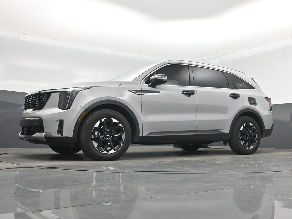2025 Kia Sorento S photo 29
