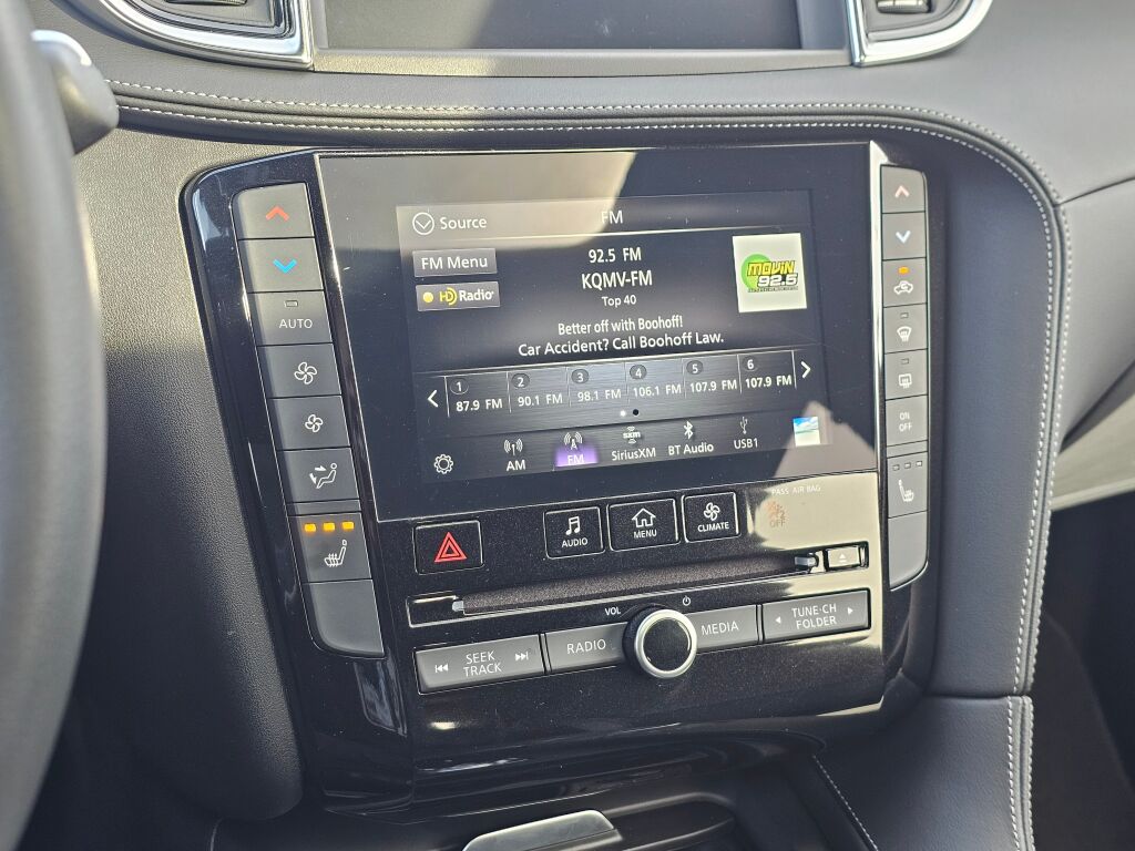 2023 Infiniti QX55 Luxe photo 33