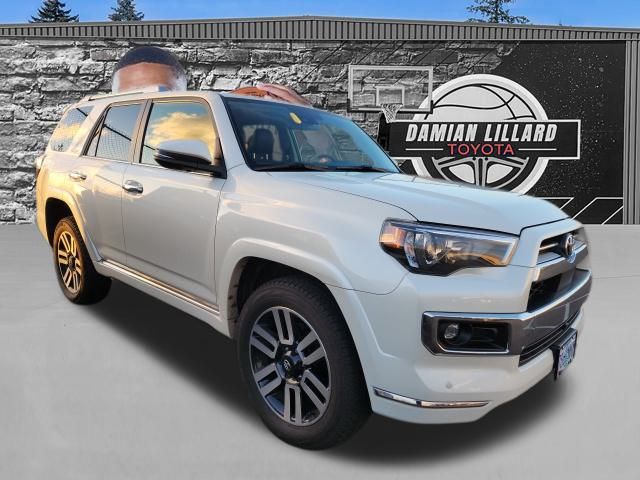 2022 Toyota 4Runner Limited's photo