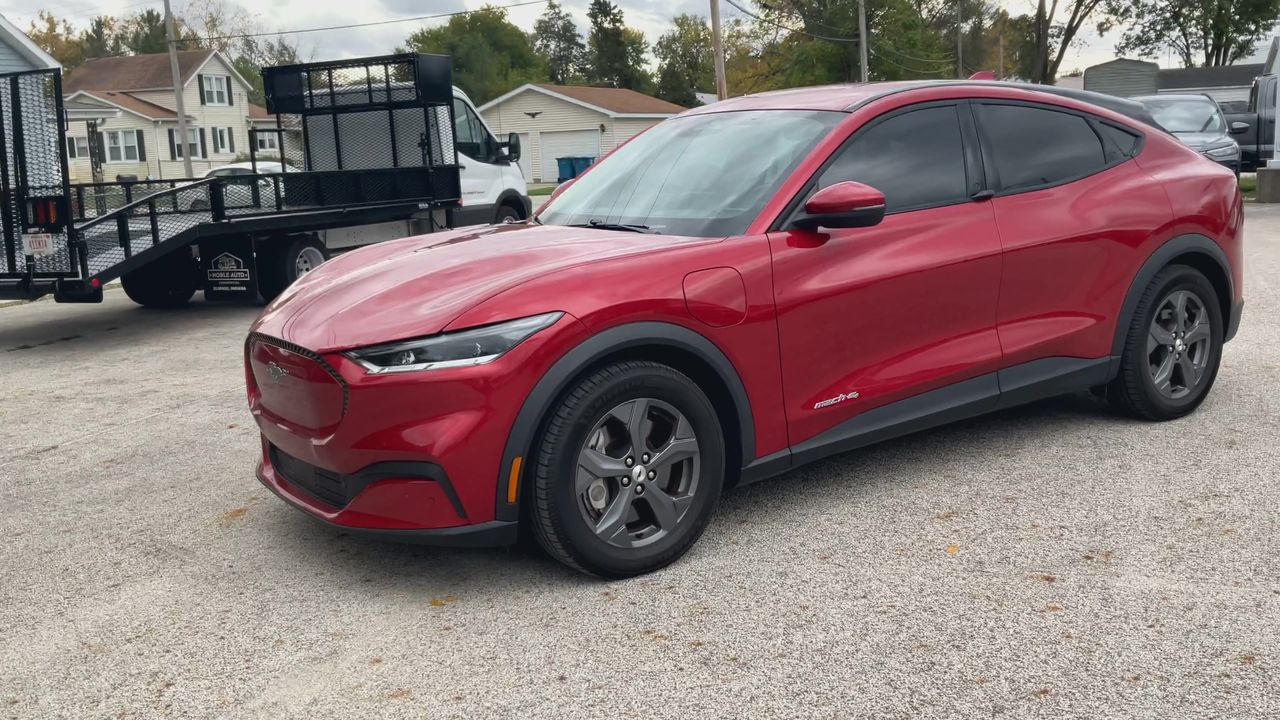 2021 Ford Mustang Mach-E Select photo 4