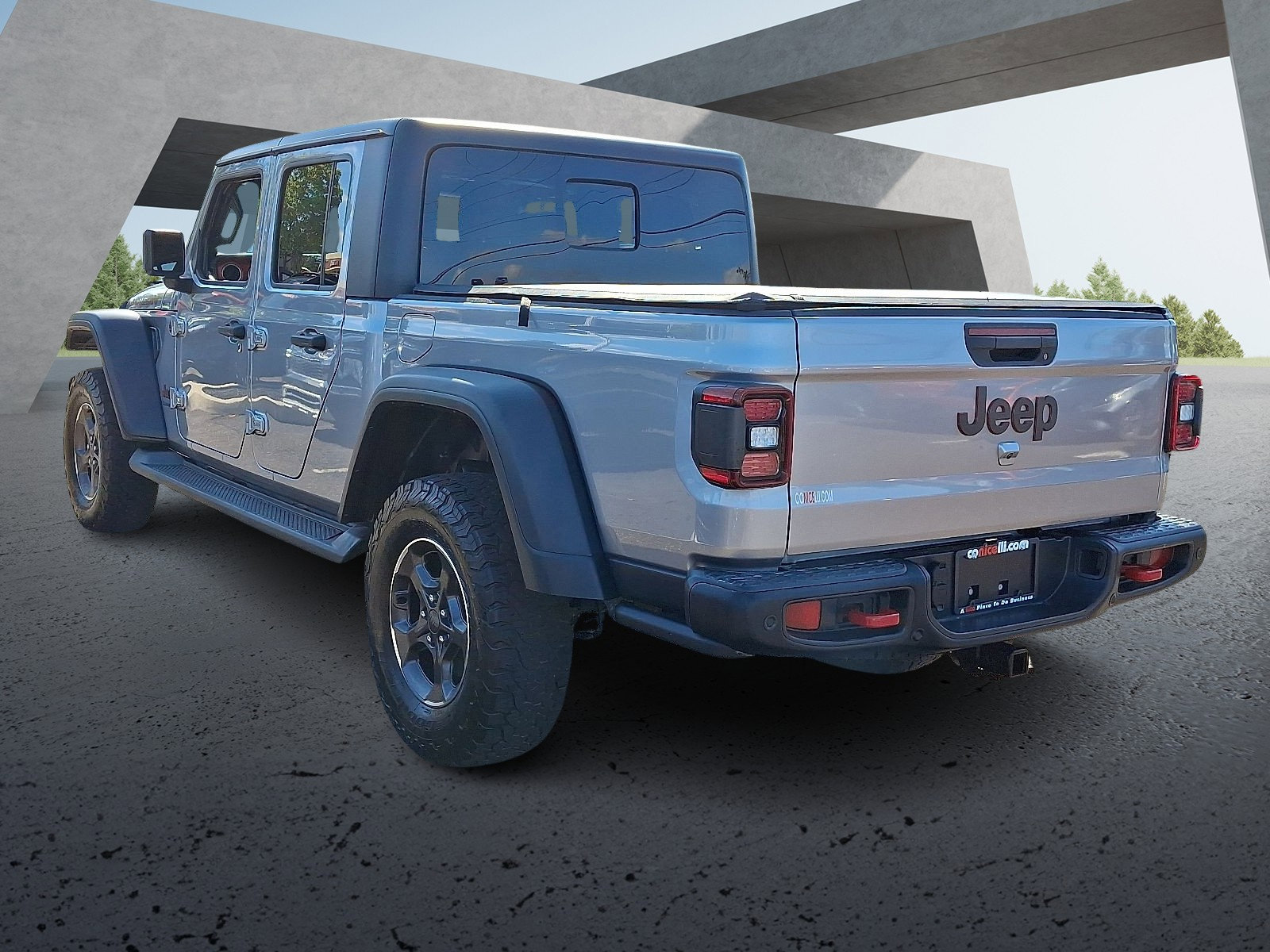 2020 Jeep Gladiator Rubicon photo 3