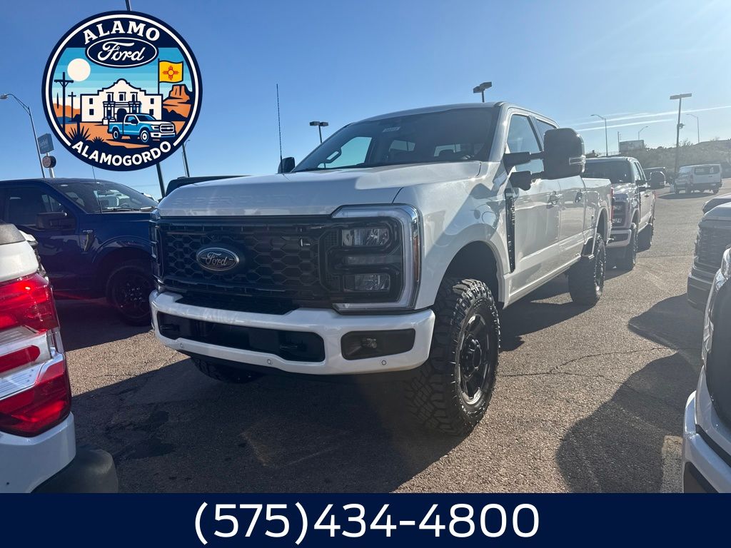 2026 Ford F-350 Super Duty Lariat's photo