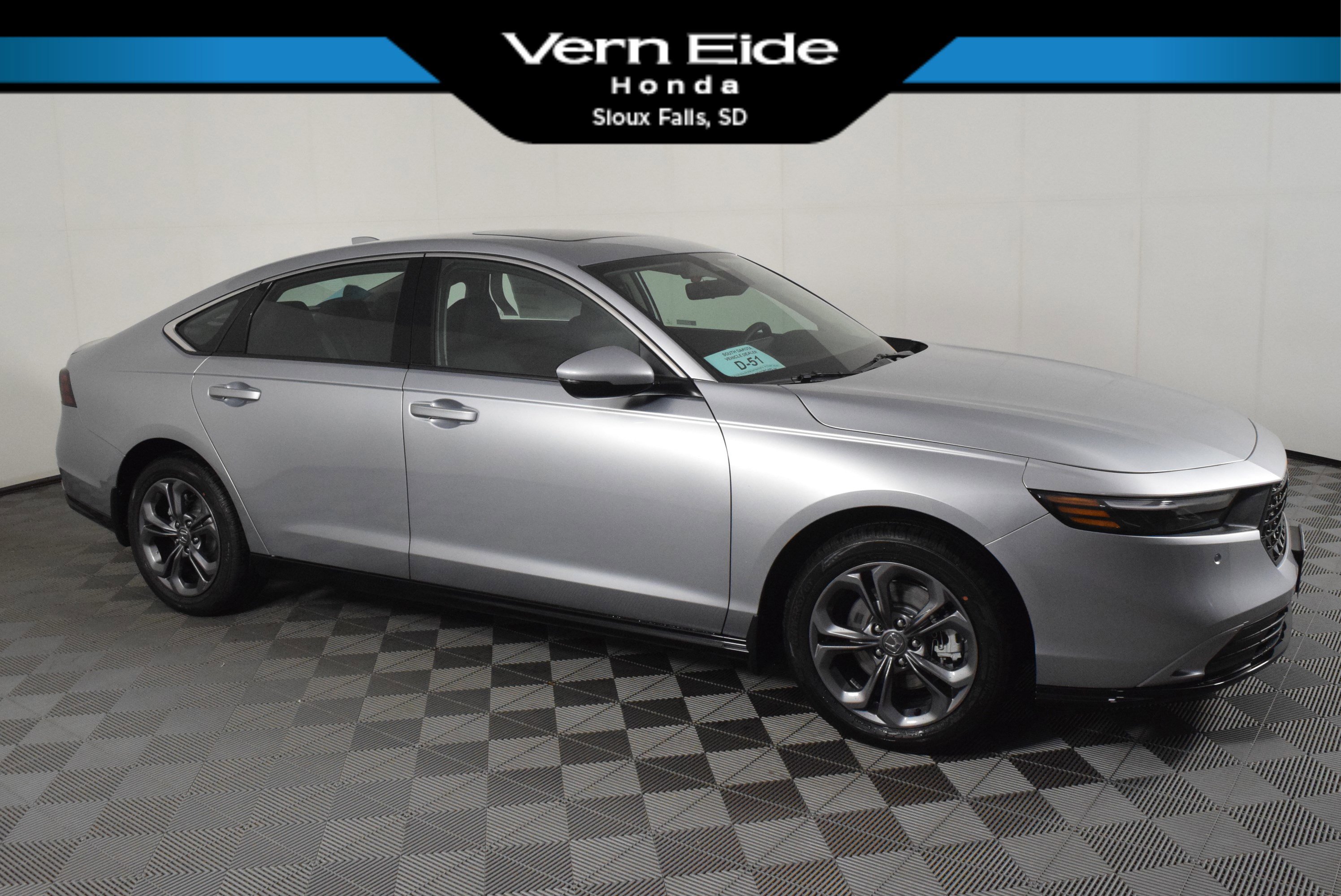 2025 Honda Accord Hybrid EX-L's photo