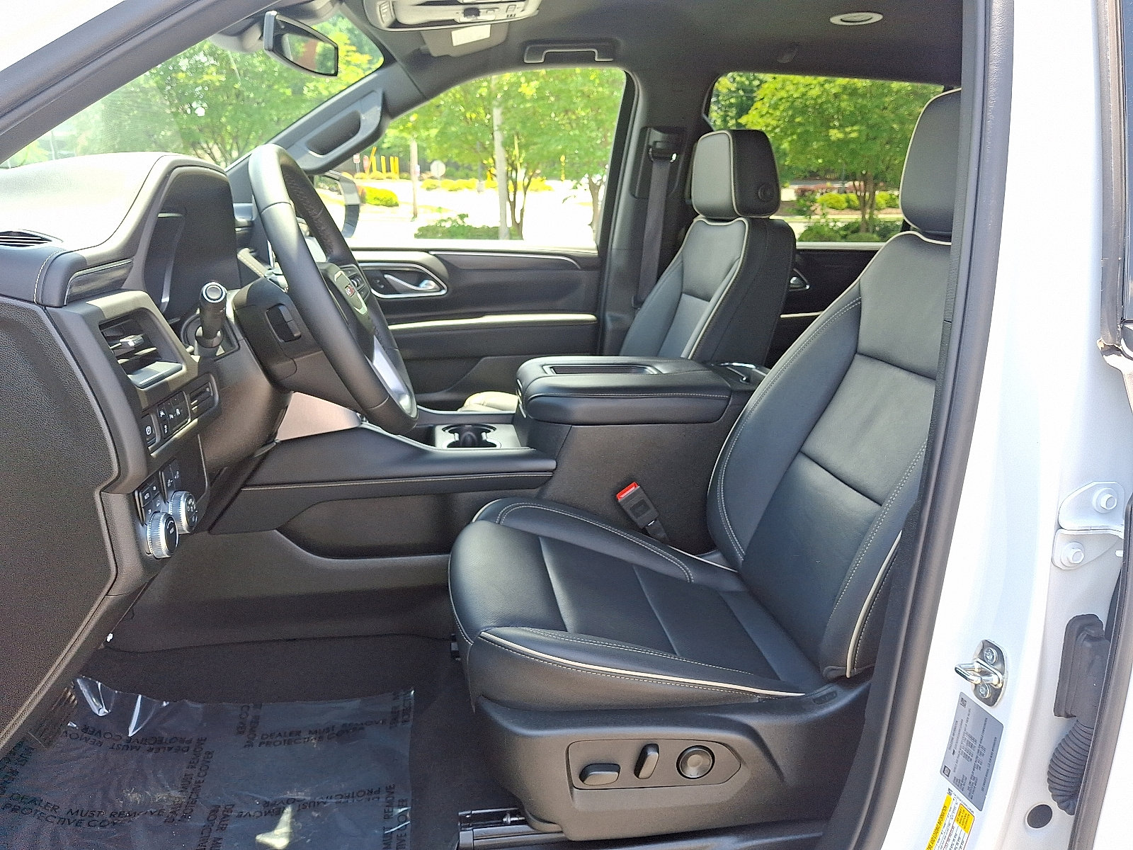 2024 Gmc Yukon XL SLT photo 11