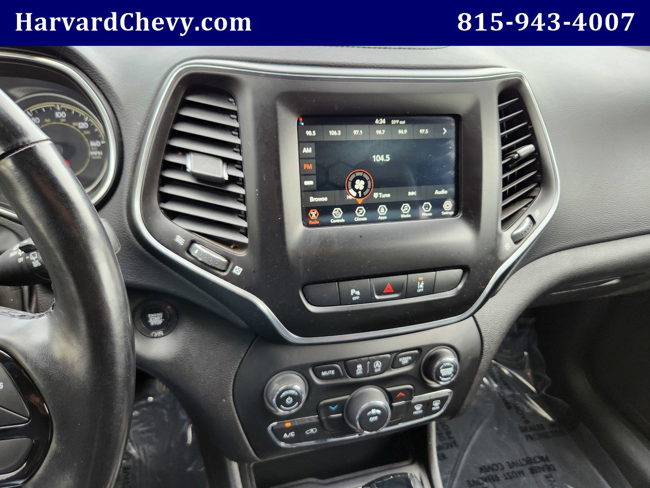 2021 Jeep Cherokee Altitude photo 8
