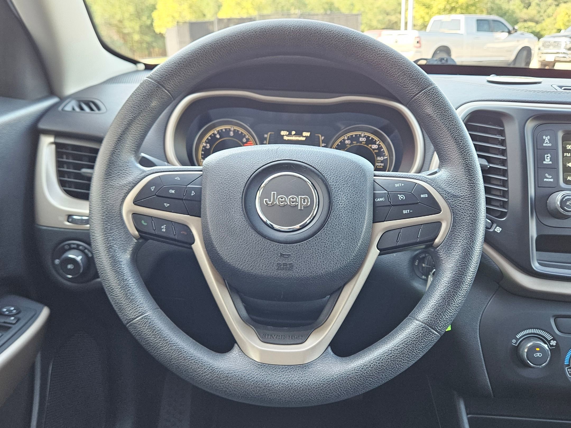 2018 Jeep Cherokee Latitude photo 13