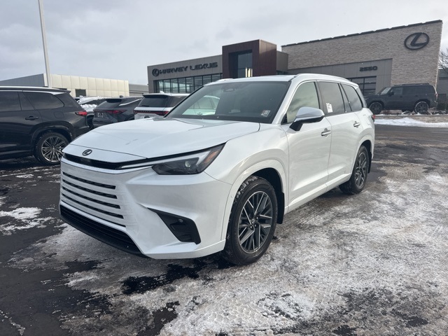 2026 Lexus TX Premium's photo