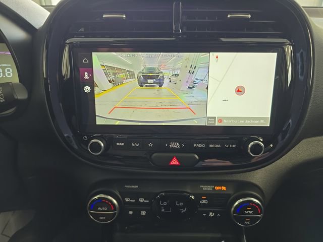 2024 Kia Soul EX photo 17