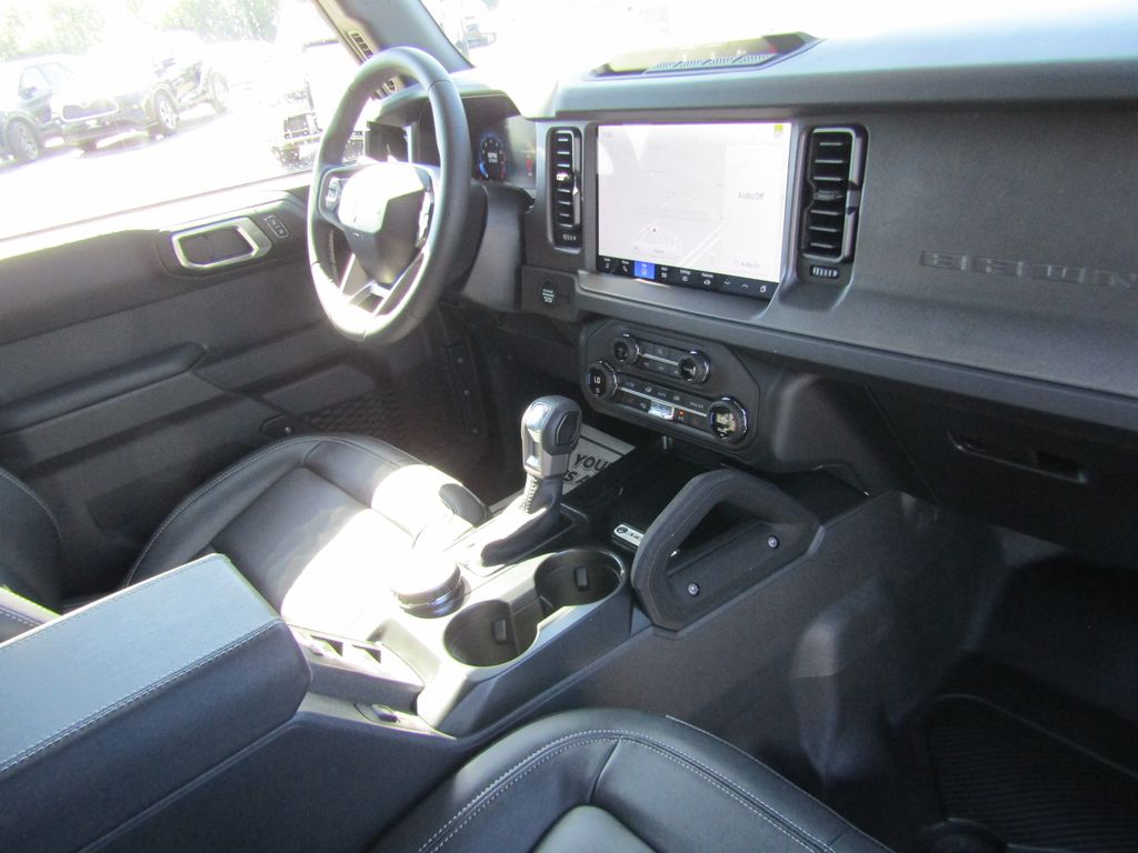 2025 Ford Bronco Big Bend photo 9