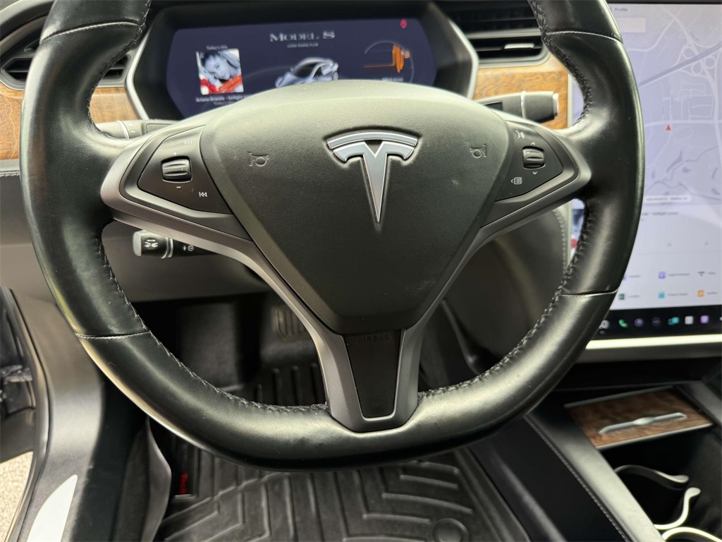 2021 Tesla Model S Long Range photo 19