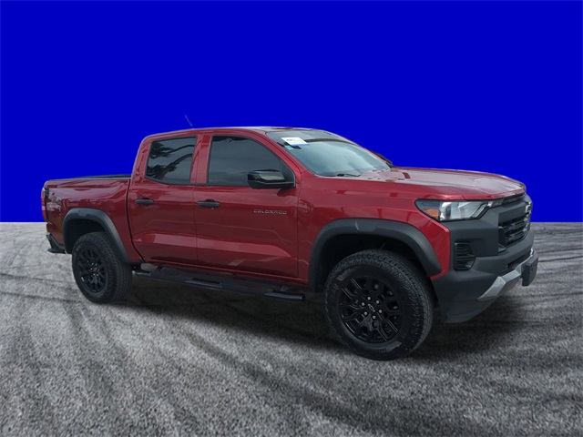 2023 Chevrolet Colorado Trail Boss photo 2