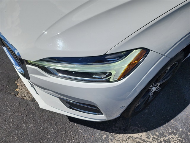 2019 Volvo XC60 T6 Inscription photo 4