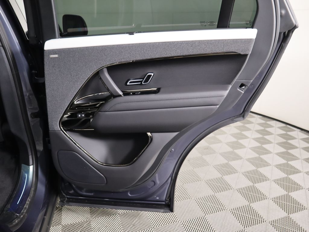 2025 Land Rover Range Rover Sport Autobiography photo 25