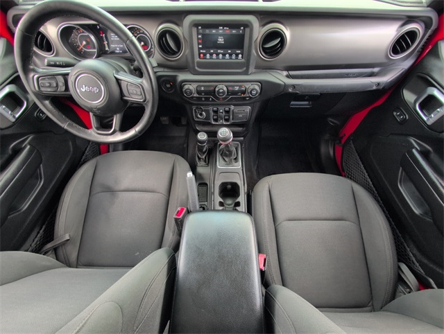 2021 Jeep Gladiator Willys photo 10