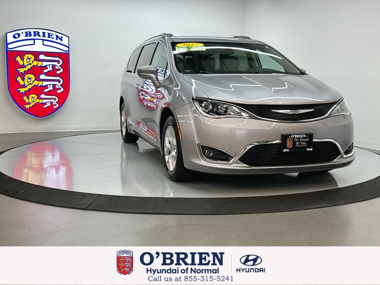 2017 Chrysler Pacifica Touring-L Plus