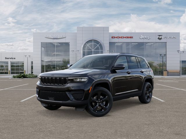 2025 Jeep Grand Cherokee Altitude's photo