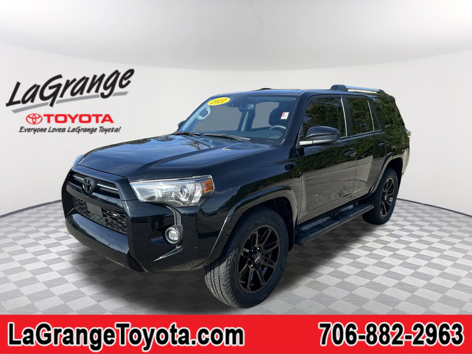 2021 Toyota 4Runner SR5's photo