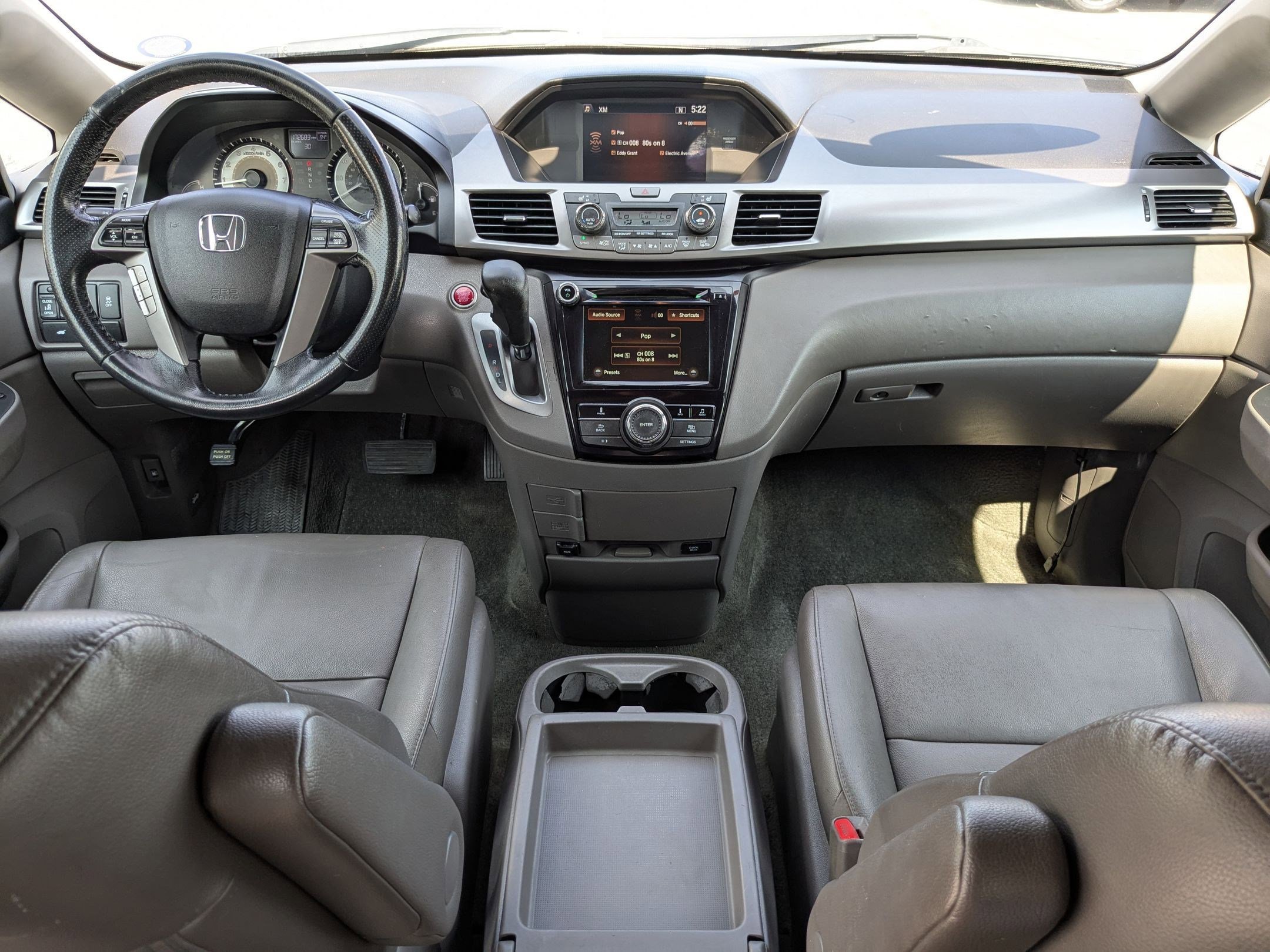 2015 Honda Odyssey EX-L photo 18