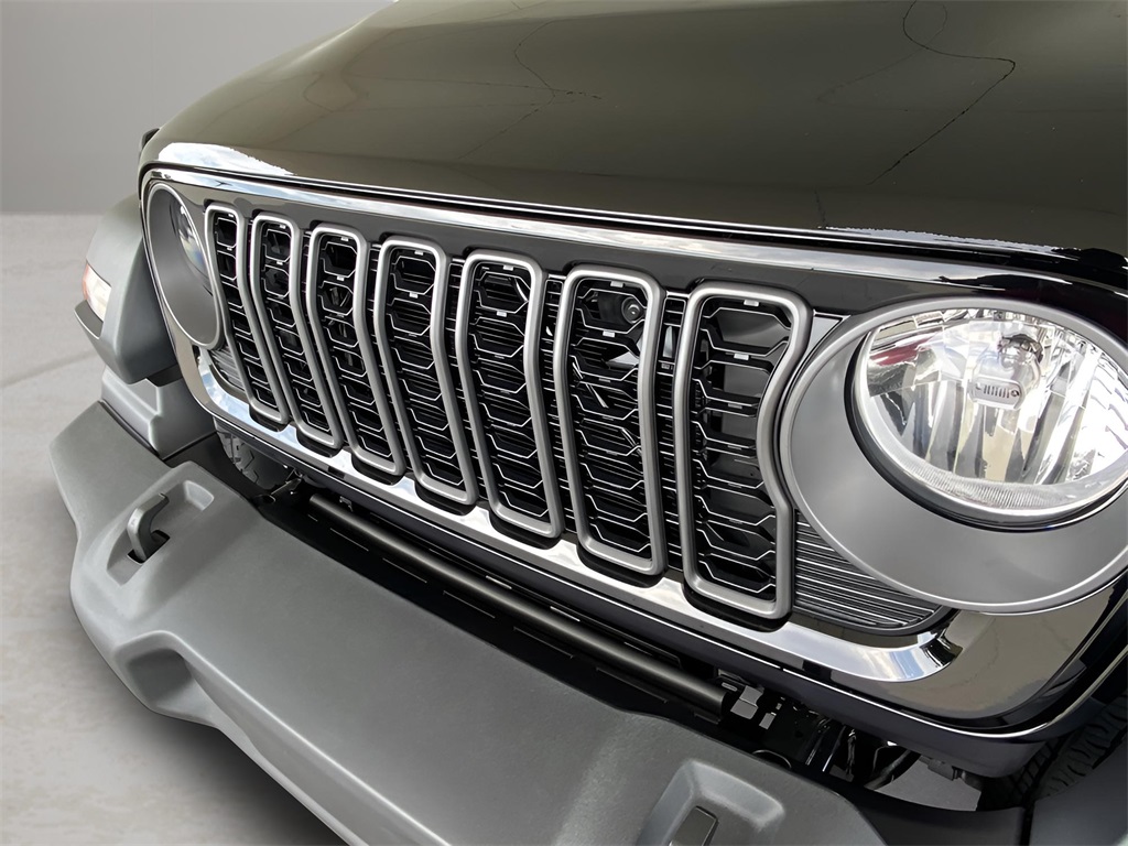 2025 Jeep Wrangler Sport photo 2