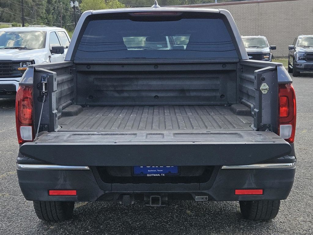 2017 Honda Ridgeline RTL photo 12