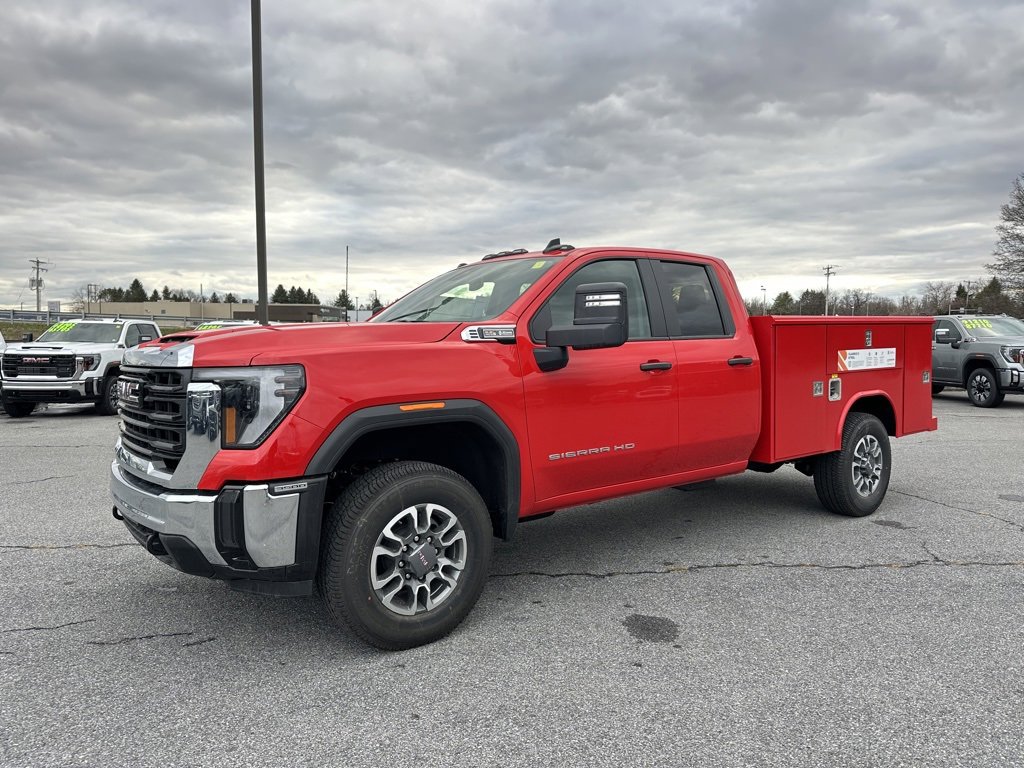 2025 Gmc Sierra 3500 Pro photo 2