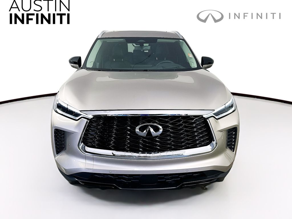 2023 Infiniti QX60 Luxe photo 2
